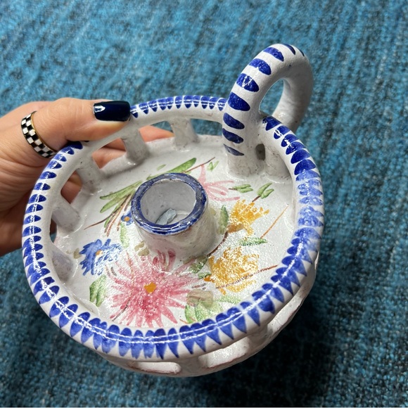 Vintage 70s Hand Painted Studio Pottery Candle Holder Finger Loop Floral Signed - Picture 2 of 13